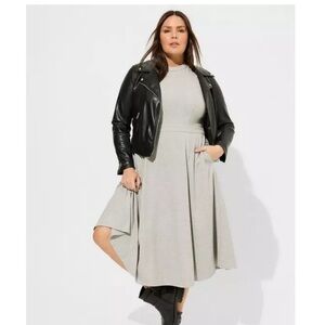 NWT Torrid 20 gray Midi Mock Neck Dress